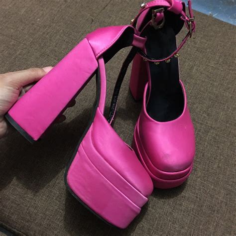 bratz platform heels